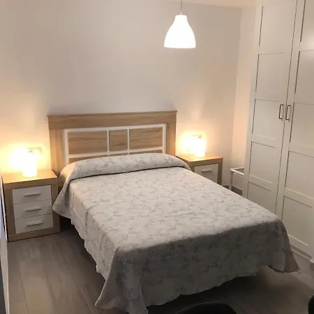 Centro Internacional Algarrobo-costa * Альгарробо-Коста